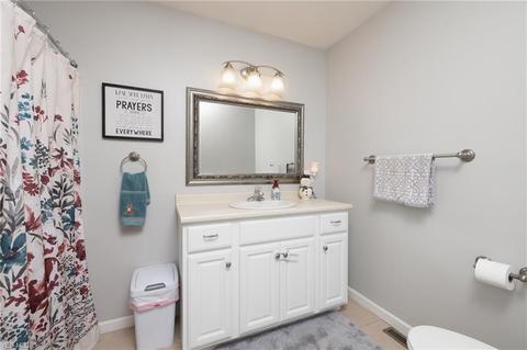 1402 Edgewood Dr, Dover, OH 44622 photo 13