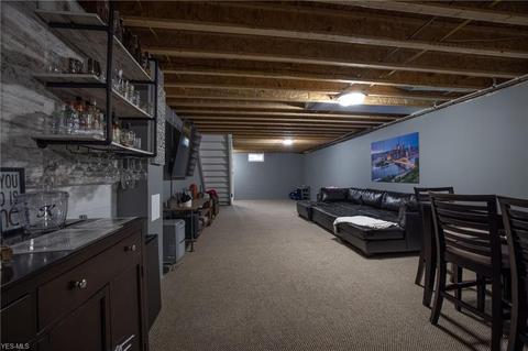 1402 Edgewood Dr, Dover, OH 44622 photo 17