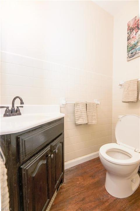 7101 Charles, Parma, OH 44129 photo 15