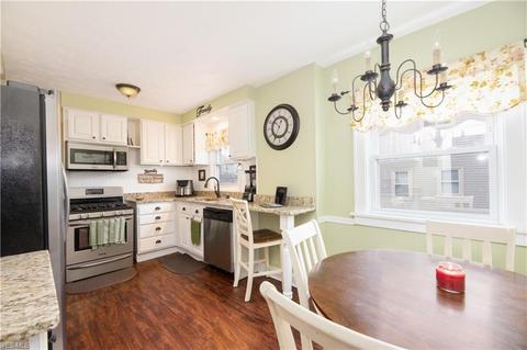 7101 Charles, Parma, OH 44129 photo 3