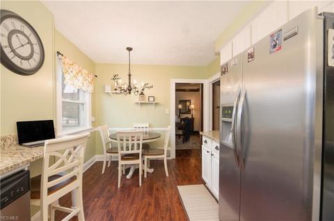 7101 Charles, Parma, OH 44129 photo 4
