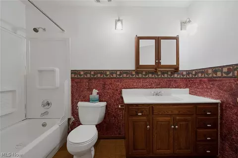 620 Boston Ave, Elyria, OH 44035 photo 16