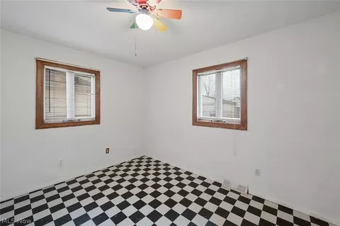 620 Boston Ave, Elyria, OH 44035 photo 12