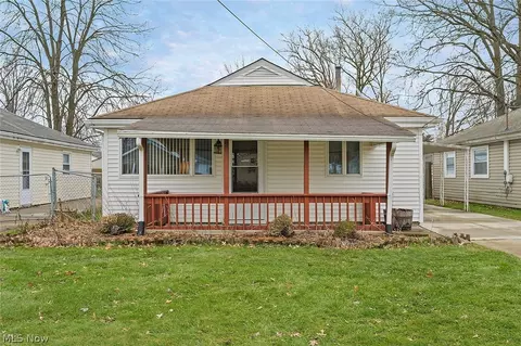 620 Boston Ave, Elyria, OH 44035 photo 1