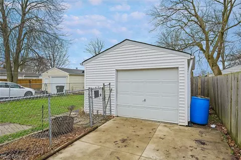 620 Boston Ave, Elyria, OH 44035 photo 19