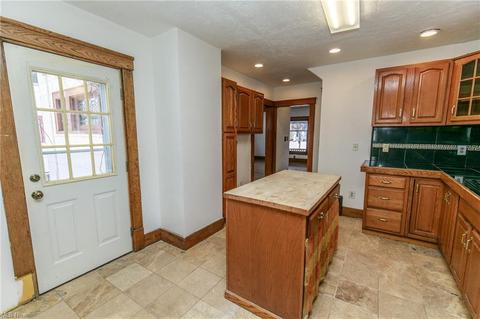 1965 E 31st St, Lorain, OH 44055 photo 12