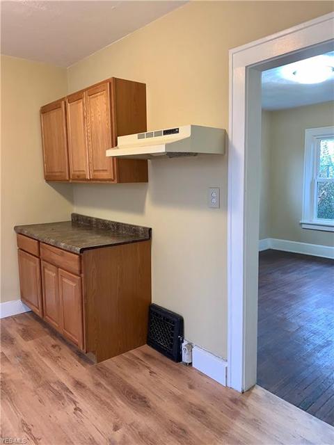 2430 9th St NW, Canton, OH 44708 photo 7