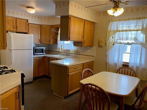 514 Judith Ln, Struthers, OH 44471 photo 5