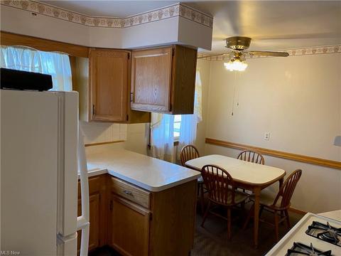 514 Judith Ln, Struthers, OH 44471 photo 7