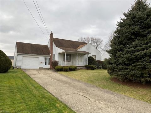 514 Judith Ln, Struthers, OH 44471 photo 1