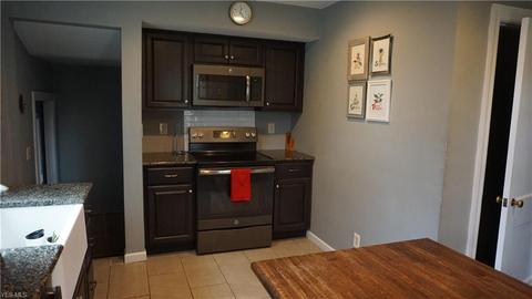 3741 Sanford Rd, Rootstown, OH 44272 photo 4