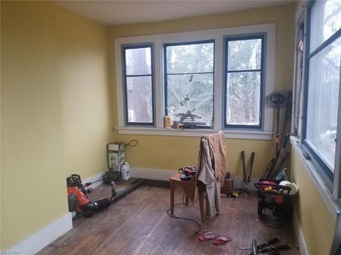 113 Vesper St, Akron, OH 44310 photo 10