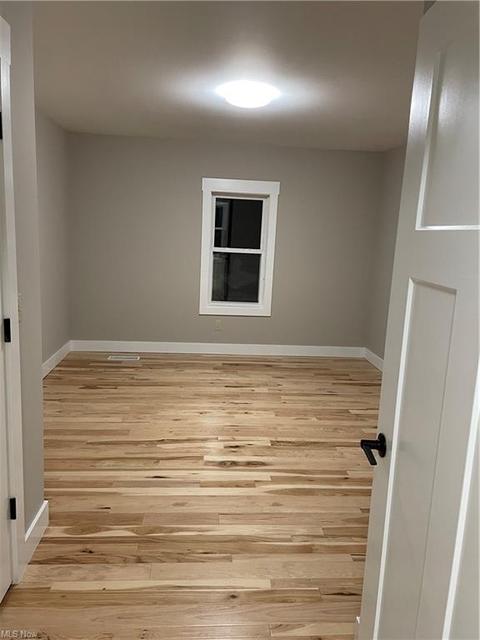 6467 Ireland Rd, Windsor, OH 44099 photo 9