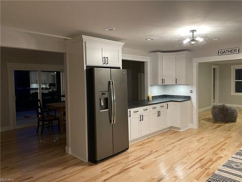 6467 Ireland Rd, Windsor, OH 44099 photo 4