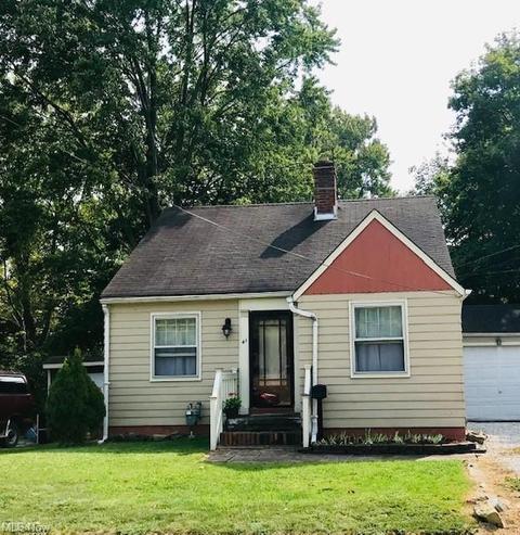 41 Prospect St, Berea, OH 44017 photo 1