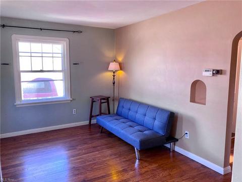 41 Prospect St, Berea, OH 44017 photo 6