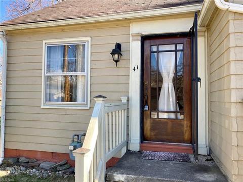 41 Prospect St, Berea, OH 44017 photo 2