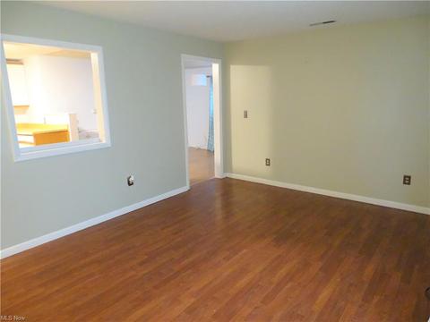 3801 Fargo Dr, Ashtabula, OH 44004 photo 3