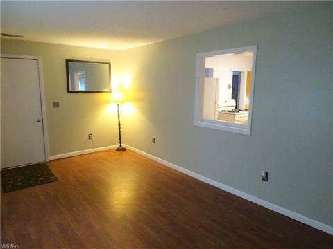 3801 Fargo Dr, Ashtabula, OH 44004 photo 4
