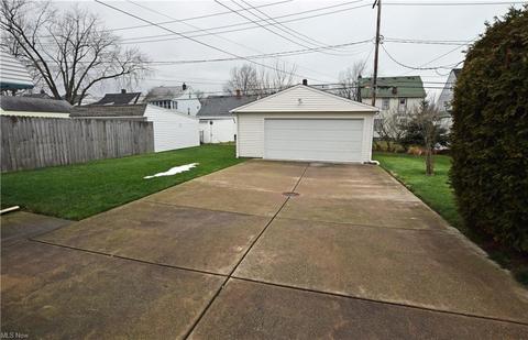 260 E 211th St, Euclid, OH 44123 photo 13