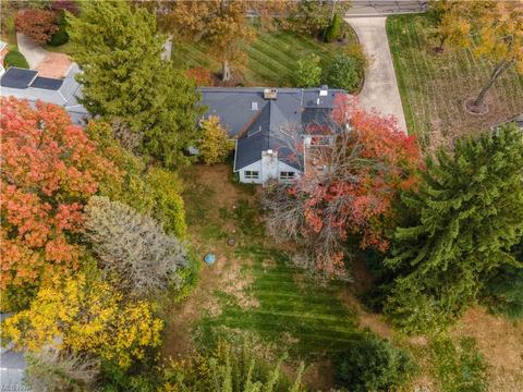 2759 Coventry Ln NW, Canton, OH 44708 photo 3