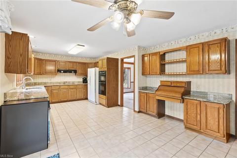 6290 Cloverly Dr, Solon, OH 44139 photo 10