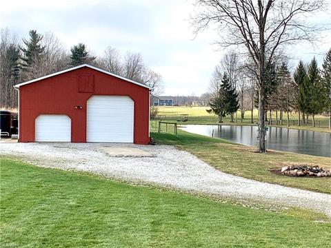 9629 Nichols Rd, Freedom, OH 44288 photo 4