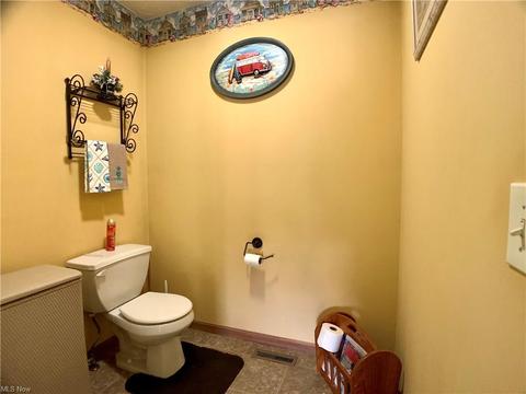 9629 Nichols Rd, Freedom, OH 44288 photo 23