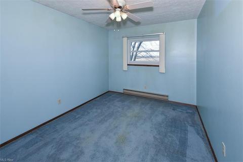 150 Potomac Dr, Elyria, OH 44035 photo 25
