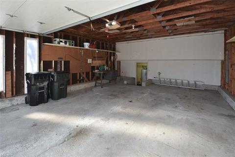 150 Potomac Dr, Elyria, OH 44035 photo 35