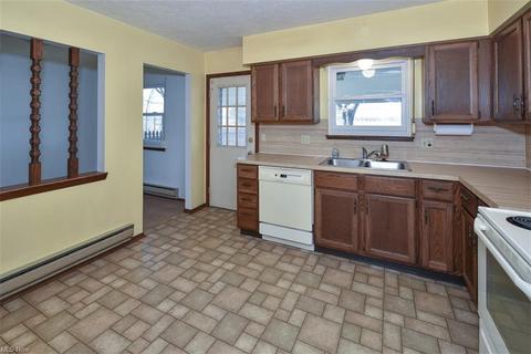 150 Potomac Dr, Elyria, OH 44035 photo 15