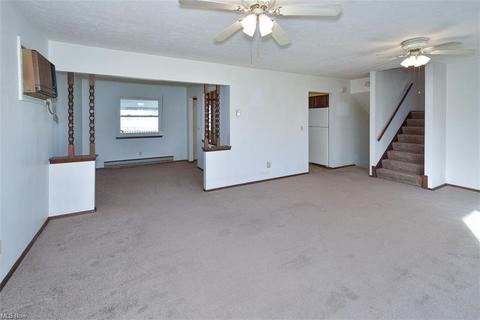 150 Potomac Dr, Elyria, OH 44035 photo 5