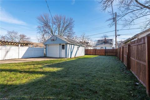 223 Olive St, Elyria, OH 44035 photo 30