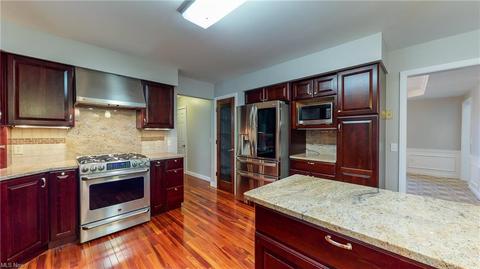 7740 William St, Mentor, OH 44060 photo 9