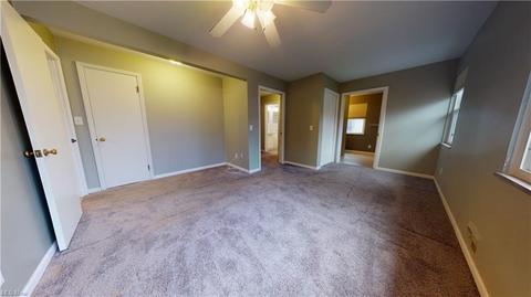 5790 Eldon Dr, Parma, OH 44130 photo 13