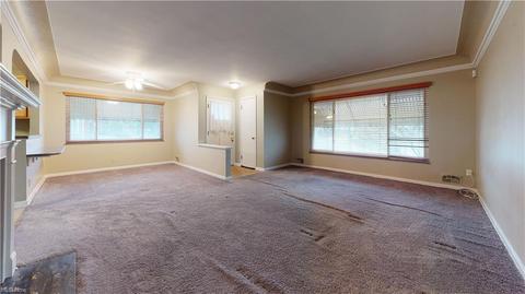 5790 Eldon Dr, Parma, OH 44130 photo 11