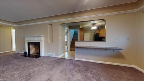 5790 Eldon Dr, Parma, OH 44130 photo 9