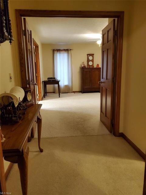 2 Shell Cir, Belpre, OH 45714 photo 5