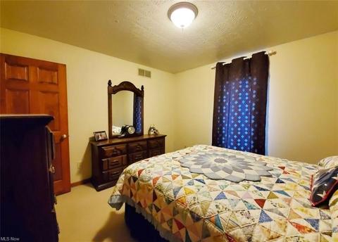 2 Shell Cir, Belpre, OH 45714 photo 7