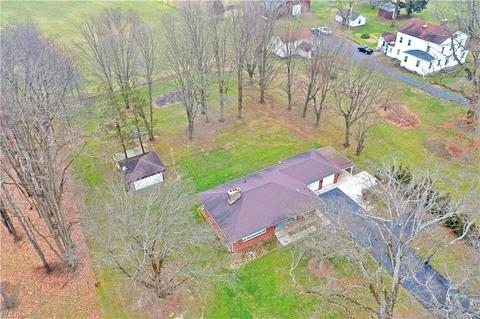8446 State St, Kinsman, OH 44428 photo 4