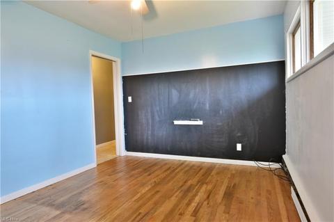 8446 State St, Kinsman, OH 44428 photo 17