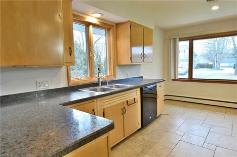 8446 State St, Kinsman, OH 44428 photo 14