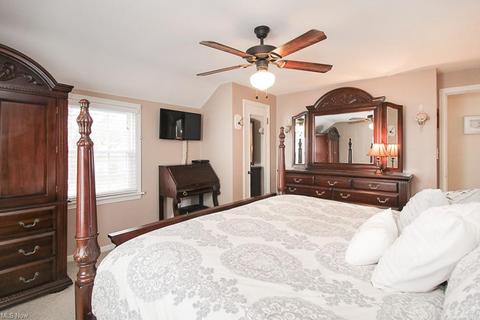 84 E 207th St, Euclid, OH 44123 photo 14