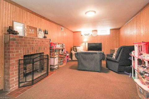 84 E 207th St, Euclid, OH 44123 photo 25