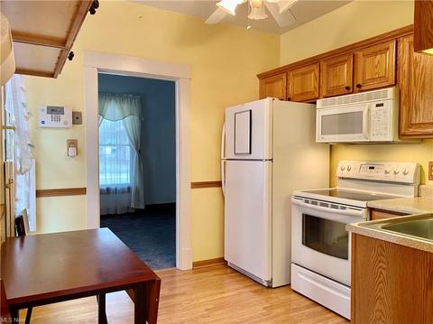 2573 E Midlothian Blvd, Struthers, OH 44471 photo 4