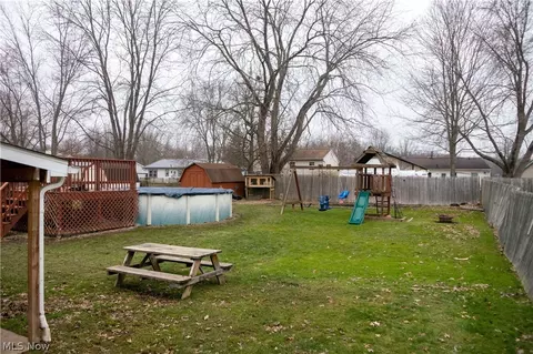 9893 Short Dr, Windham, OH 44288 photo 5