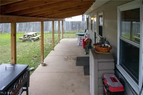 9893 Short Dr, Windham, OH 44288 photo 10