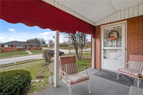 1408 Viola NW, Canton, OH 44708 photo 4