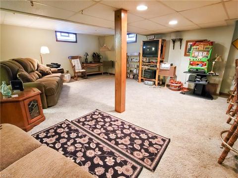 6920 Eastham Cir NW, Canton, OH 44708 photo 15