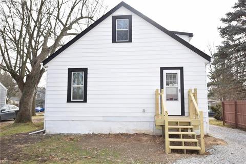 2823 Robindale Ave, Akron, OH 44312 photo 21